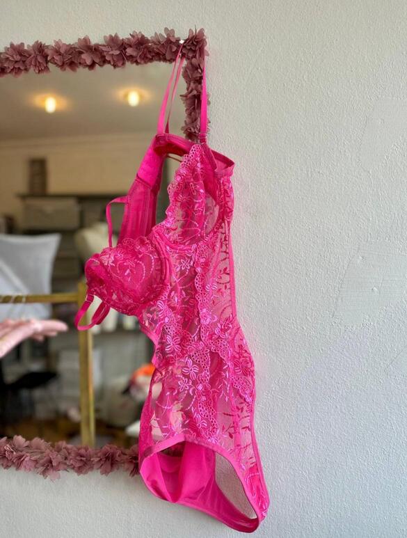 PEMBE BODYSUİT - Görsel 3